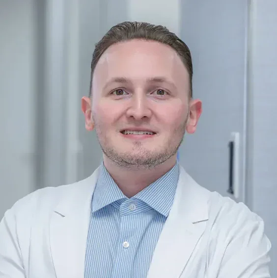 Dr. Amro Albaghdadi